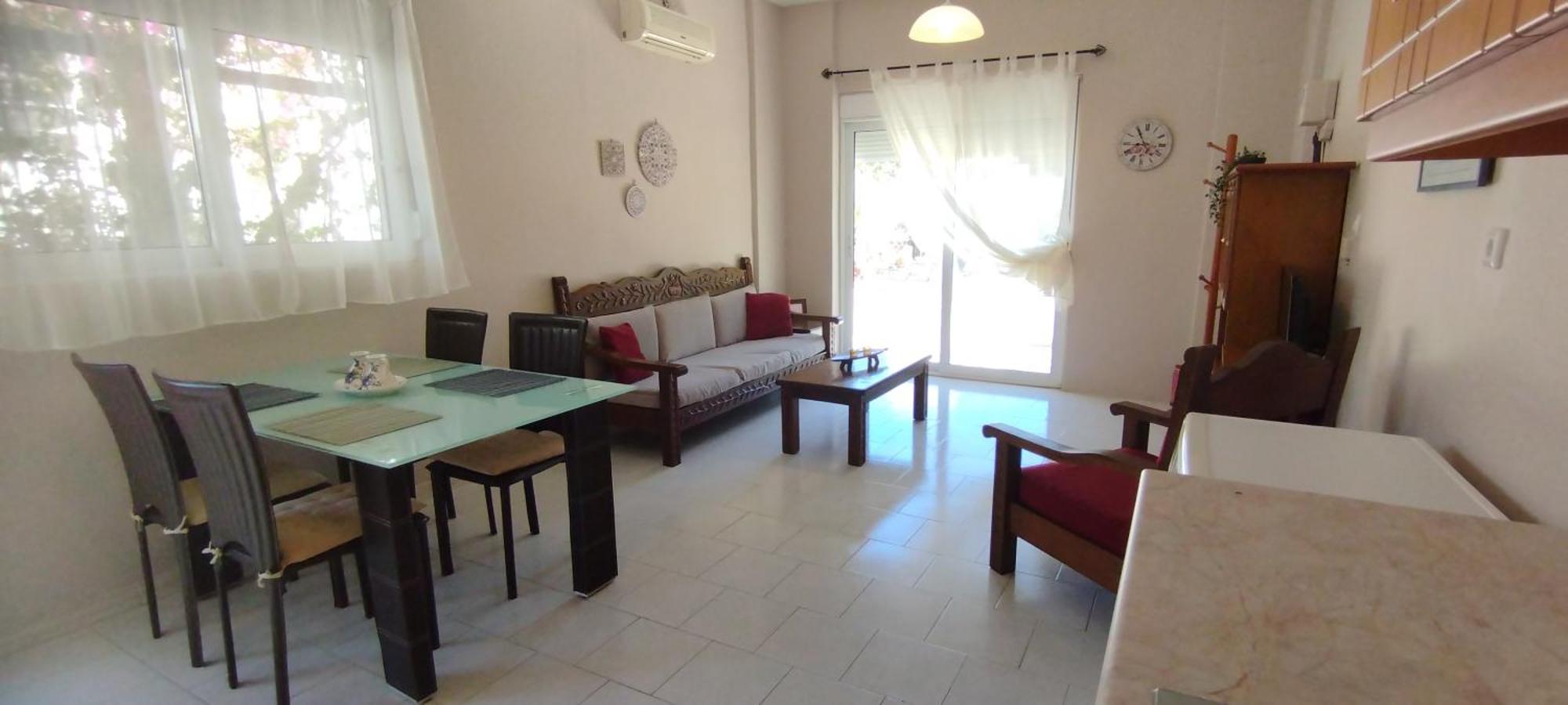 Marilen Apartment Livadia  Bagian luar foto